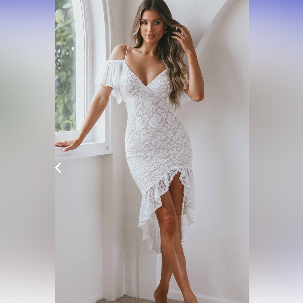 Selfie Leslie Maribel Hail Spot Sleeve Asymmetrical Hem Lace Midi Dress in White